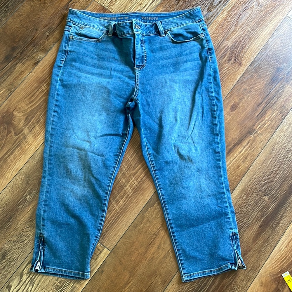 Talbots. Signature Crop. Size 16P. Jeans. Good condition!
